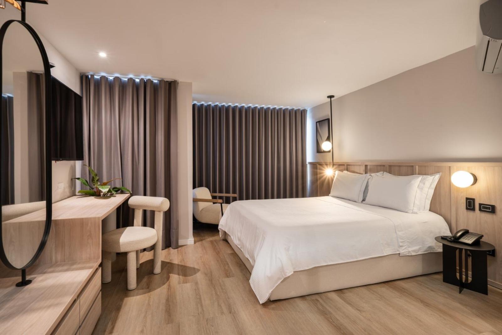 Hotel Egina Medellin Exterior photo
